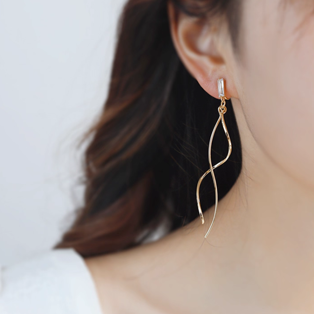 【予約販売|10/30(木)〜発送】ダブルウェーブライン ロングイヤリング【ノンホール(フラットタイプ)】