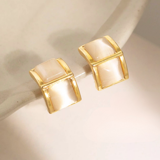 【新作｜1/19(月)〜】ニュアンススクエアイヤリング【ノンホール（フラットタイプ）】