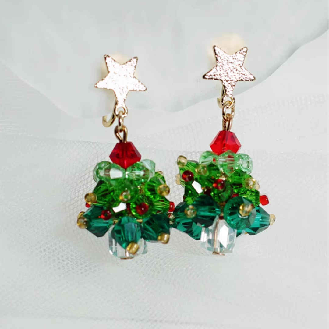【新作｜12/14(日)〜】クリスマスツリービーズイヤリング【ノンホール（スプリングタイプ）】