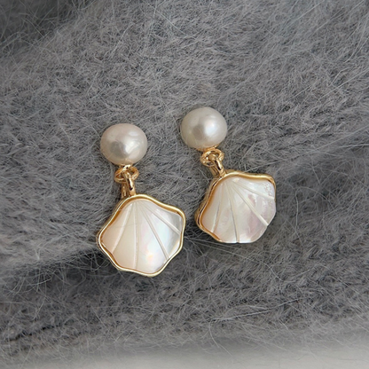 【新作｜12/3(月)〜】パール&シェルドロップイヤリング【ノンホール（フラットタイプ）】
