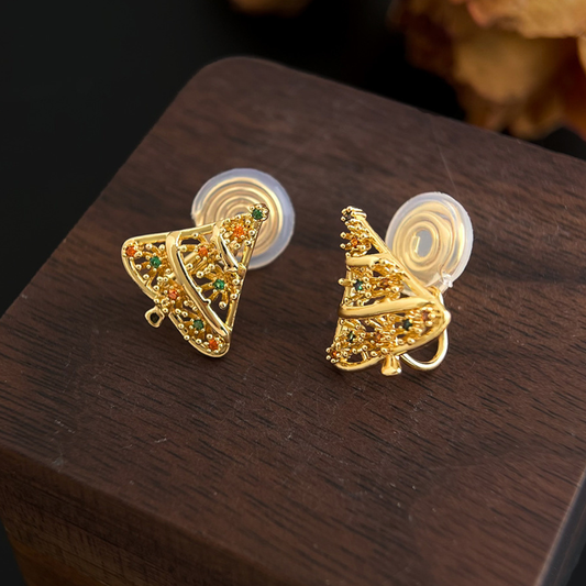 【新作｜12/14(日)〜】ゴールドクリスマスツリーイヤリング【ノンホール（フラットタイプ）】