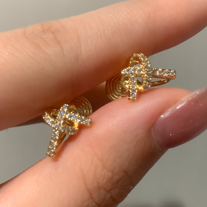 【新作｜12/3(月)〜】ハートノットイヤリング【ノンホール(フラットタイプ)】